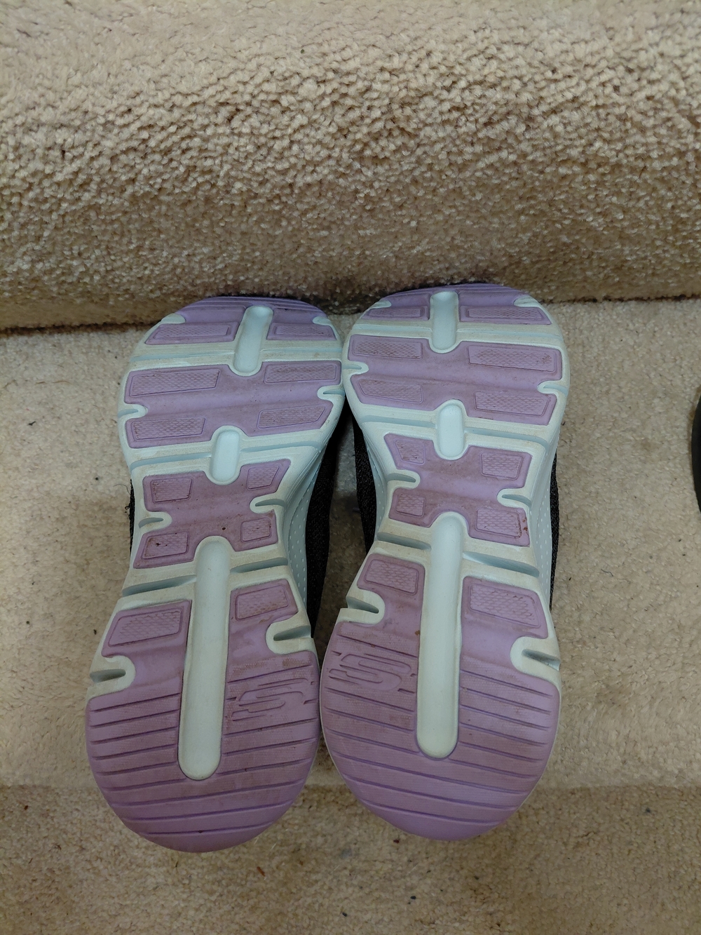 Skechers Women’s Black Athletic Sneakers with Mint Laces and Lavender Accents - Picture 5 of 6
